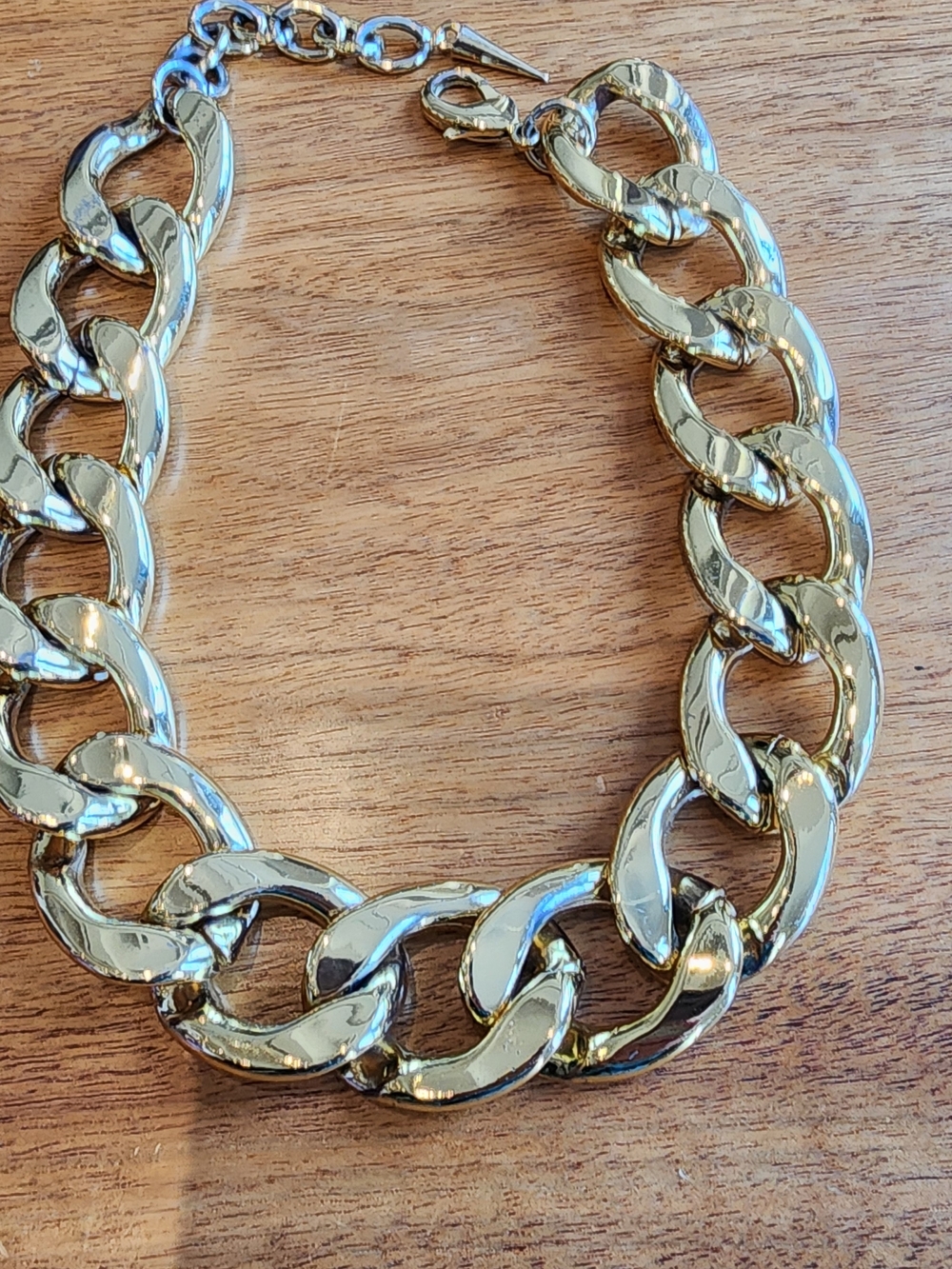 Gold Chunky Chain Link Necklace - Women Jewelry - Picture 4 of 6